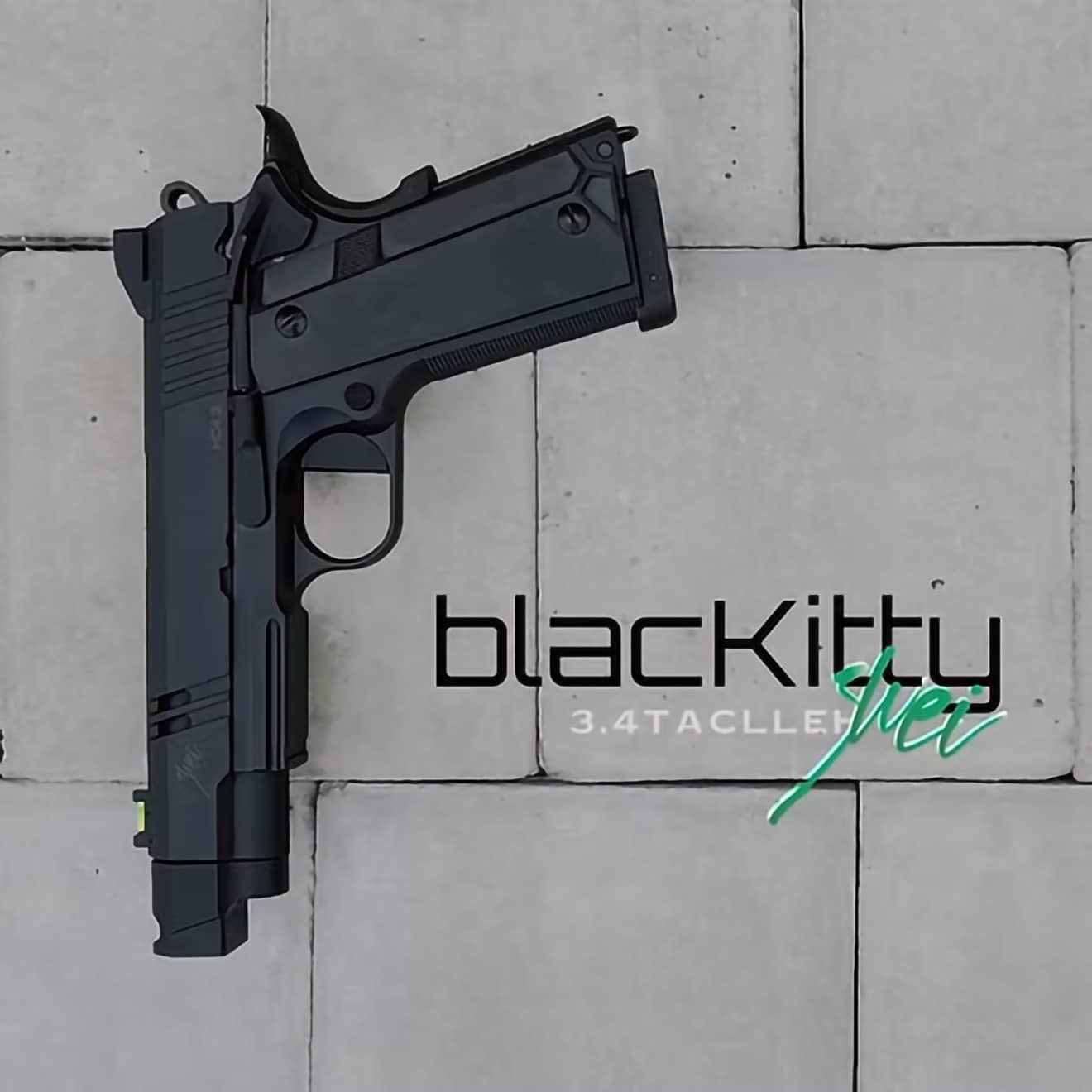 Carbon8 CO2 ガスブローバック Black Kitty
