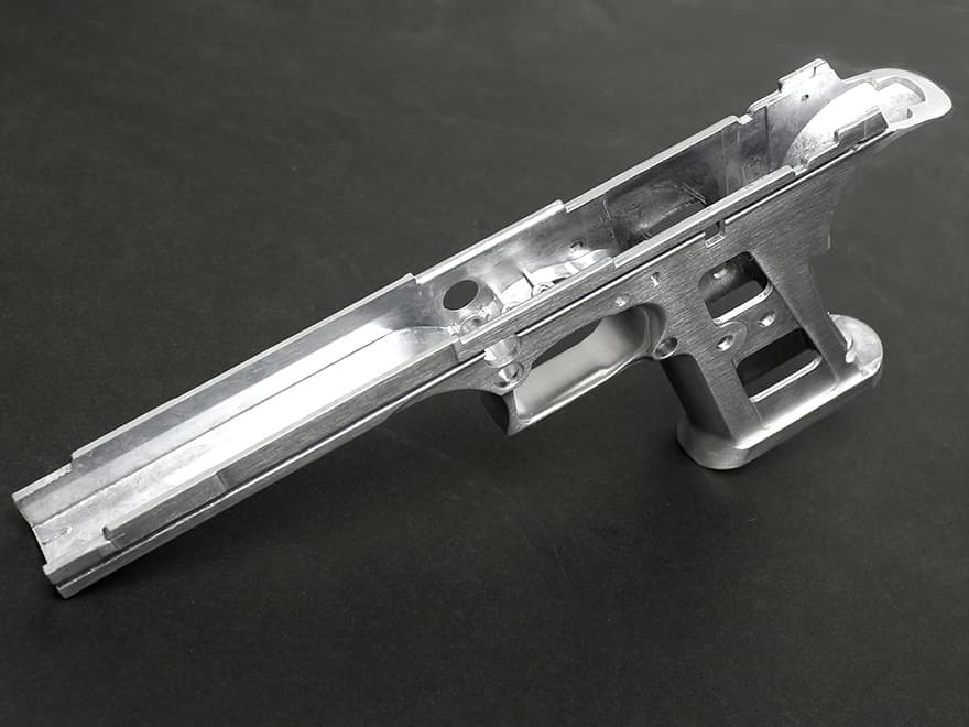 GUARDER アルミスライド＆フレームセット マルイ GBB DE.50 [カラー：ブラック / ヘアラインポリッシュ / Cerakote BK / Cerakote FDE]