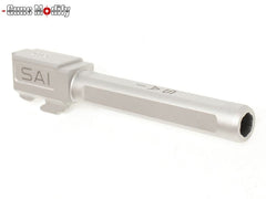 Guns Modify G17 / G18C SA ボックスフルート アウターバレル アルミCNC 東京マルイ GBB G17 / G18C / G22 [バレルカラー：ゴールド / ブラック / シルバー]