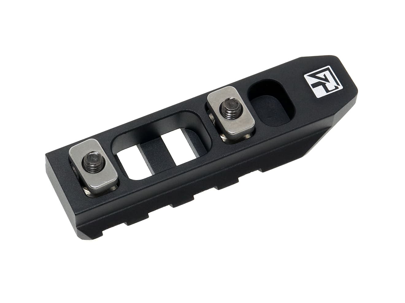 G&P M-LOK / Keymod レールセクション BK [スロット数：５スロットw / QD / ４スロット(85mm) / ４スロット(64mm)]