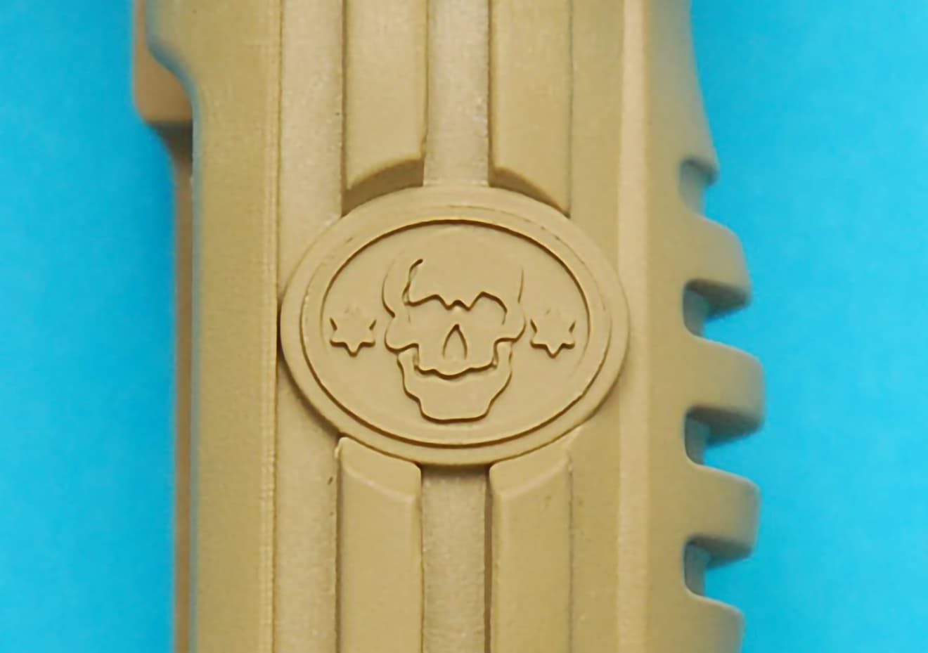 G&P RAS フォールディンググリップ 20mmレール対応 [カラー：ブラック / サンド]