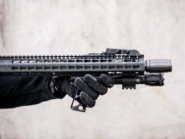 【正規品】PTS FORTIS SHIFT バーティカルグリップ 20mmレール [カラー：ブラック / ダークアース]