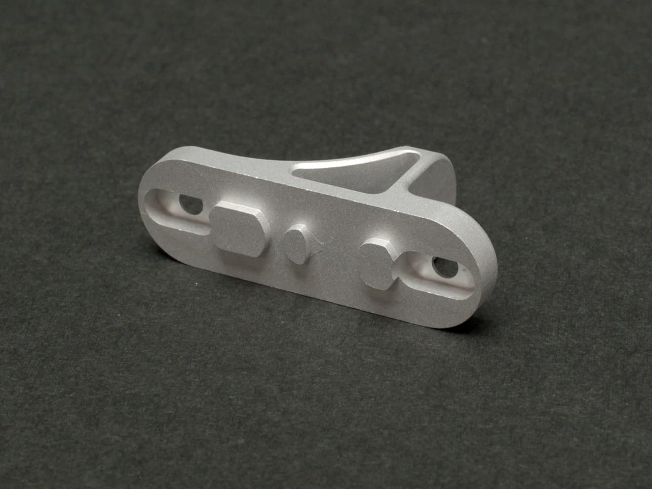 MILITARY BASE B5 ショート K タイプ CNC グリップストップ [カラー・適合：BK・Keymod / DE・Keymod / RED・Keymod / SV・Keymod / BK・M-LOK / DE・M-LOK / RED・M-LOK]