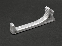 MILITARY BASE SI タイプ CNC カーブドグリップ [カラー・適合：BK・Keymod / DE・Keymod / RED・Keymod / SV・Keymod / BK・M-LOK / DE・M-LOK / RED・M-LOK / SV・M-LOK]