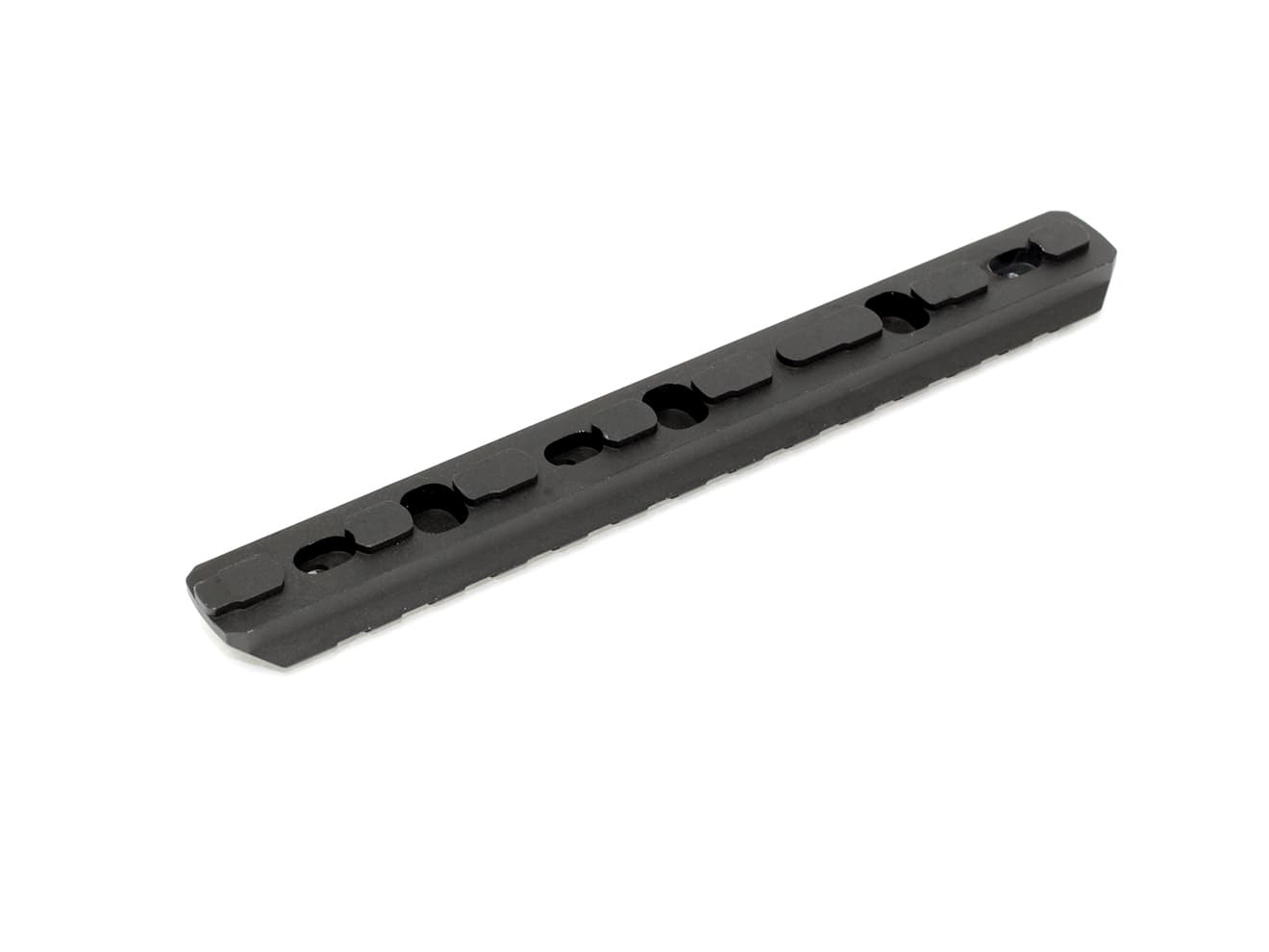 MILITARY BASE CNC 20mmレールセクション 13スロット [カラー・適合：BK・Keymod / DE・Keymod / RED・Keymod / SV・Keymod / BK・M-LOK / DE・M-LOK / RED・M-LOK / SV・M-LOK]