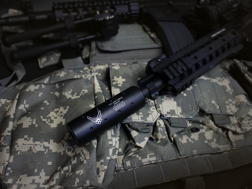 MILITARY-BASE 108mm ショートサイレンサー 14mm正 / 逆ネジ対応 [マーキング：NOVESKE / VLTOR / USAF / SF]