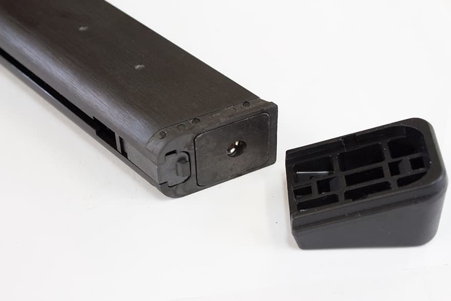 KSC GBB G17 スペアマガジン BK [装弾数：23発 / 49発ロング]