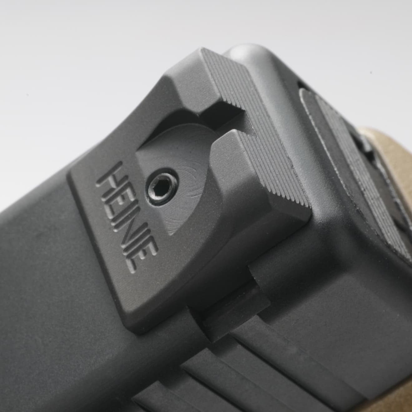 DETONATOR HEINIE Slant Proタイプ フロント&リアスチールサイト マルイGBB [適合：XDM / GLOCK / HK]