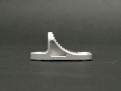 MILITARY BASE B5 ショート K タイプ CNC グリップストップ KeyMod [カラー：レッド / シルバー]