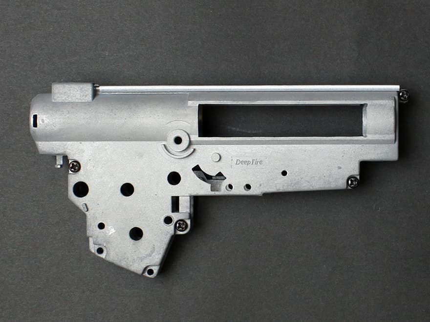 DEEP FIRE 強化メカボックス 6mmベアリング [セット内容：Ver2 / Ver2・ベアリング仕様 / Ver3・ベアリング仕様]