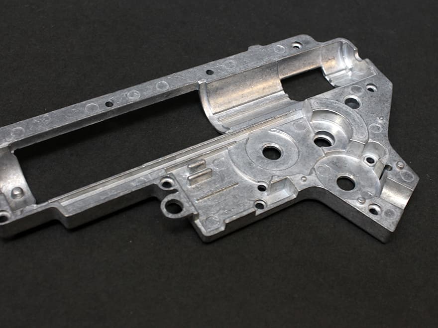 DEEP FIRE 強化メカボックス 7mmベアリング [セット内容：Ver2・ベアリング仕様 / Ver3]