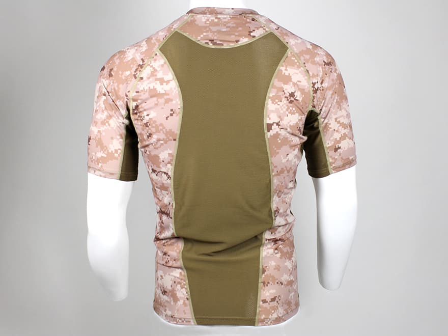 EMERSON GEAR タイトフィット コンバット T-シャツ V2 [サイズ：Sサイズ / Mサイズ / Lサイズ] [カラー：AOR1 / AOR2 / MC]